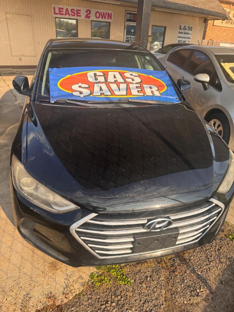 2018 Hyundai Elantra SE's photo